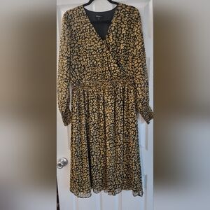 Who What Wear Black and Gold Smocked Wrap Dress
